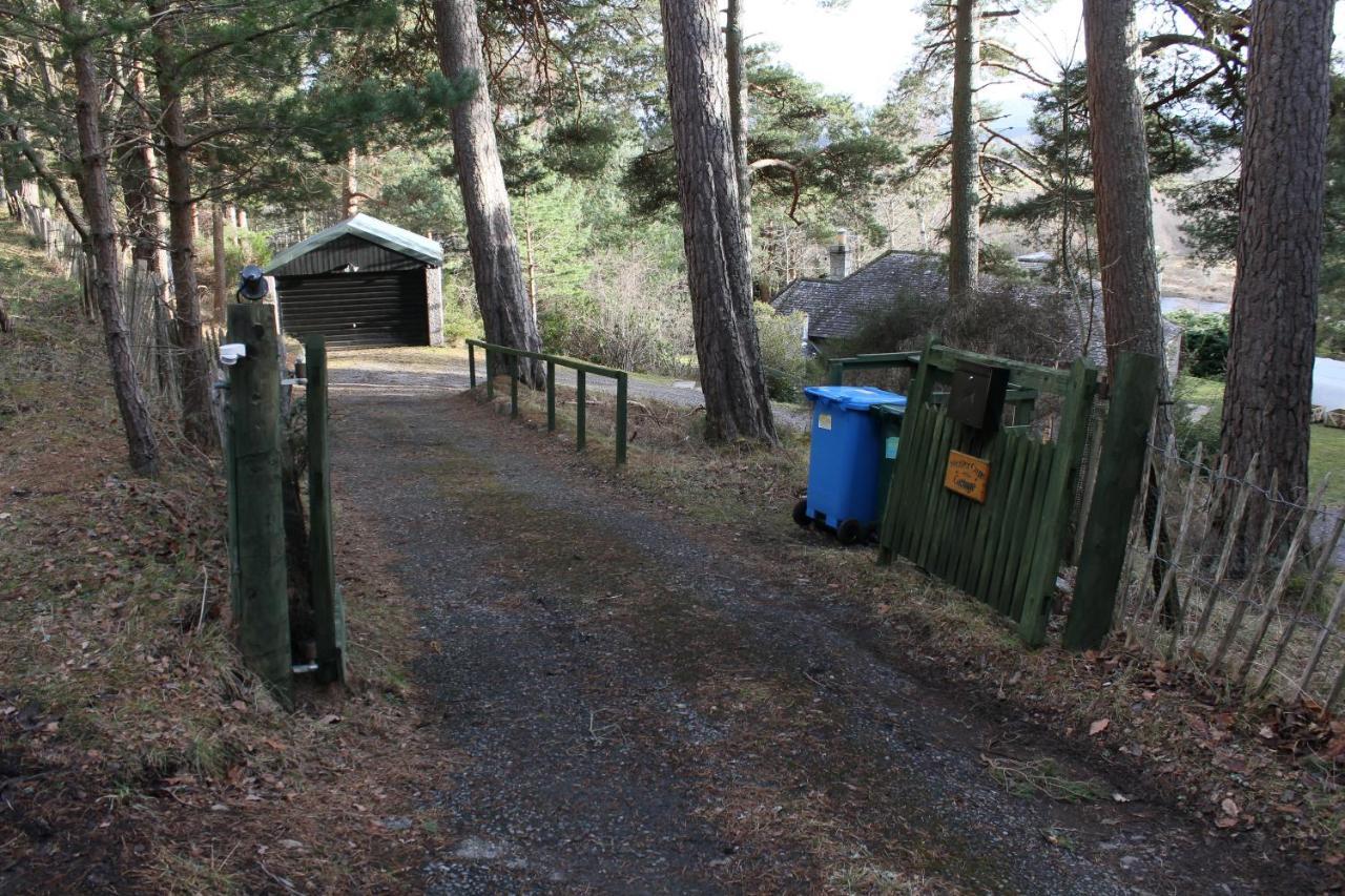 Amazing Cottage With Private Indoor Swim Pool And Hot Tub Grantown-on-Spey Exteriér fotografie